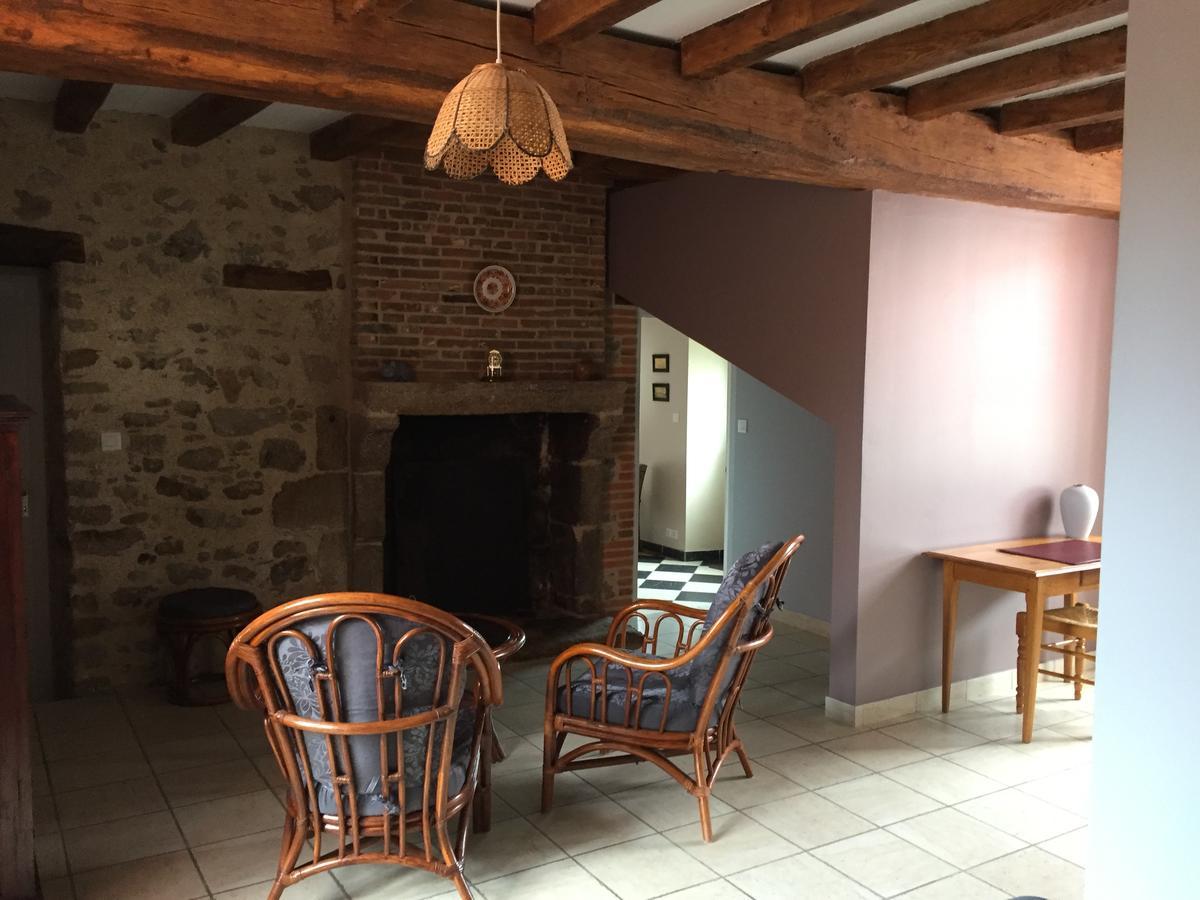 Chambres d'Hôtes Les laitières Beaurepaire  Exterior foto